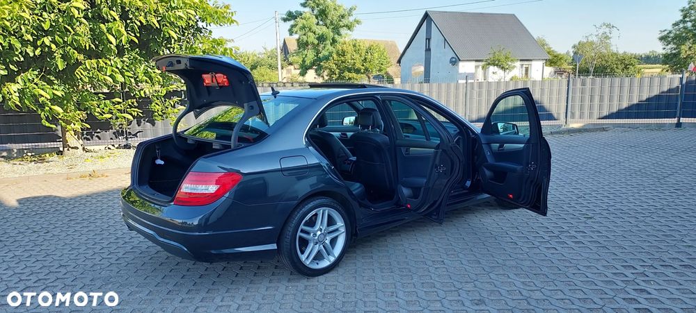 Mercedes-Benz Klasa C - 28