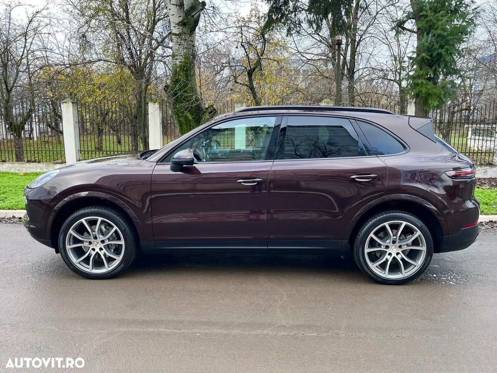 Porsche Cayenne - 19