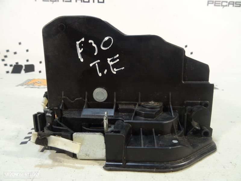 Fecho Da Porta Trás Esquerda Bmw 3 (F30, F80)  7202147 / 51227202147 / - 3