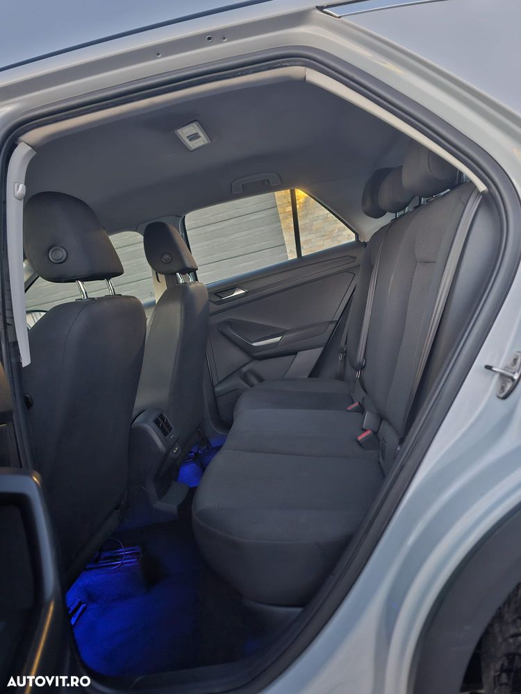 Volkswagen T-Roc 1.6 TDI SCR - 7