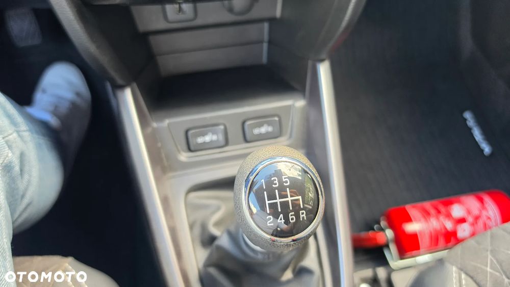 Suzuki Vitara 1.4 Boosterjet mHEV Elegance 4WD - 29