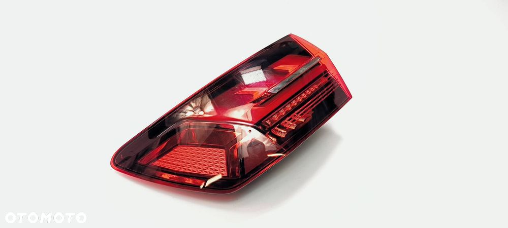 LAMPA LEWA TYŁ AUDI A4 B9 QUATTRO 8W9945091AC - 5