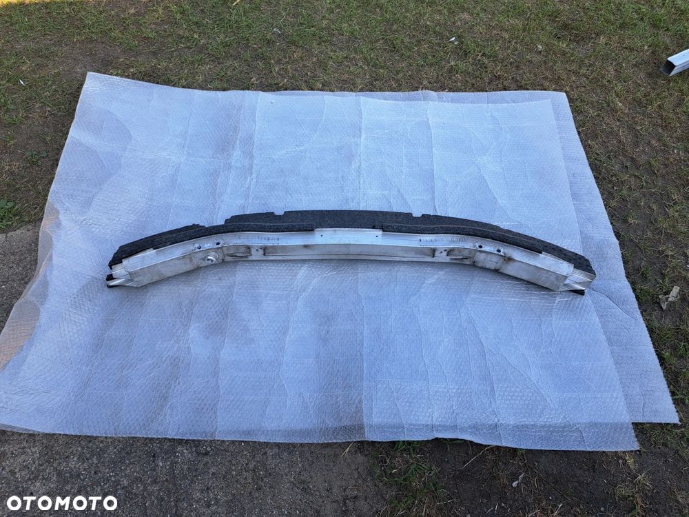 Absorber Belka Pod Zderzak przód Przedni BMW 3 F30 F31 7396916 7255393 Wzmocnienie Zderzaka Przód Przednie BMW 1 F20 F21 2 F22 F23 F87 3 F30 F31 F80 4 F32 F33 F36 F82 F83 7255393 - 8