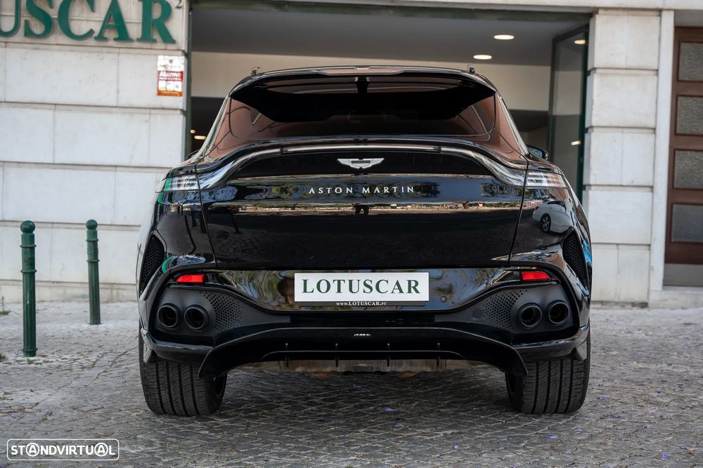 Aston Martin DBX 707 - 5
