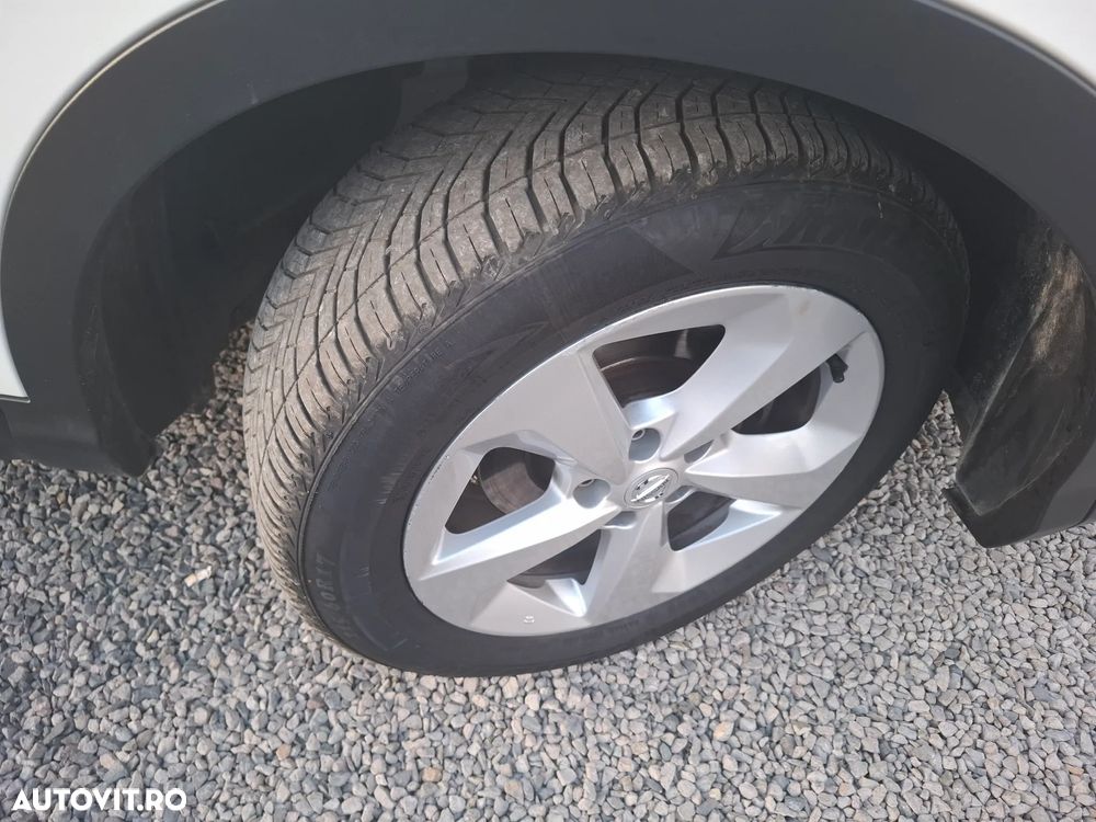 Nissan Qashqai 1.5 DCI Start/Stop Tekna - 30