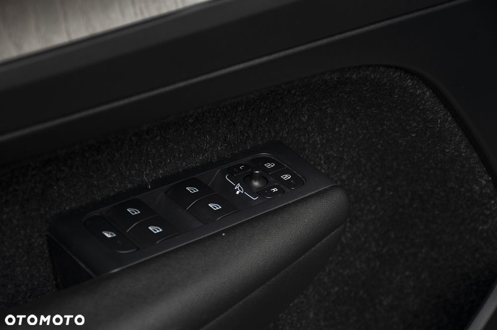 Volvo XC 40 T3 Inscription - 16