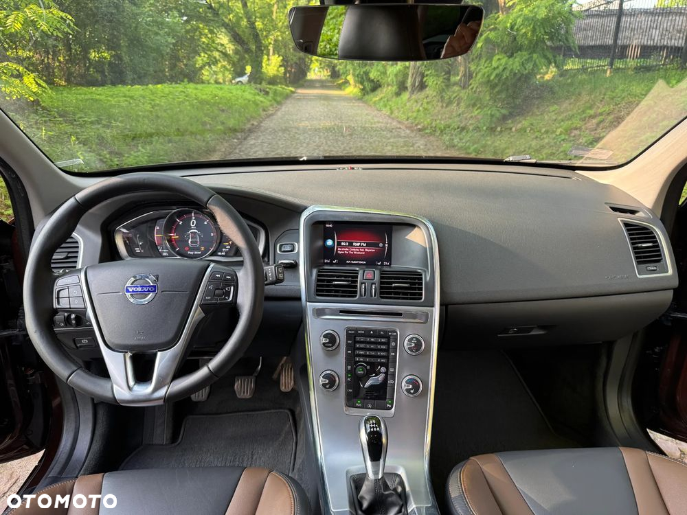 Volvo XC 60 D4 Drive-E Summum - 25