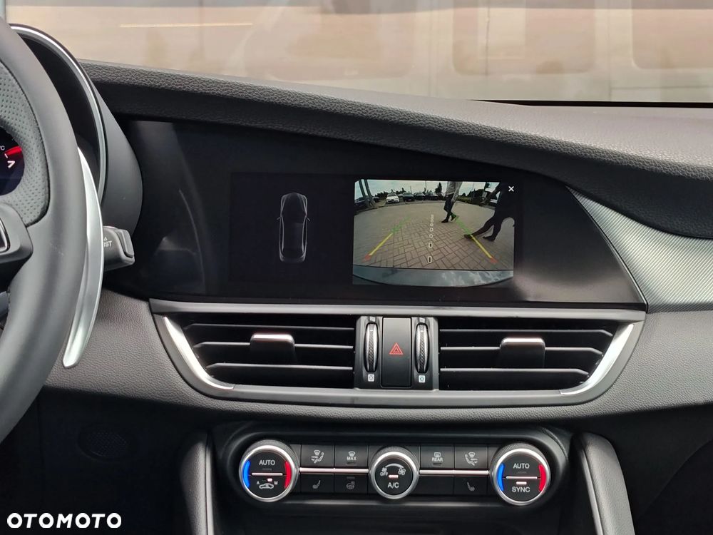 Alfa Romeo Giulia 2.0 Turbo Veloce Q4 - 15