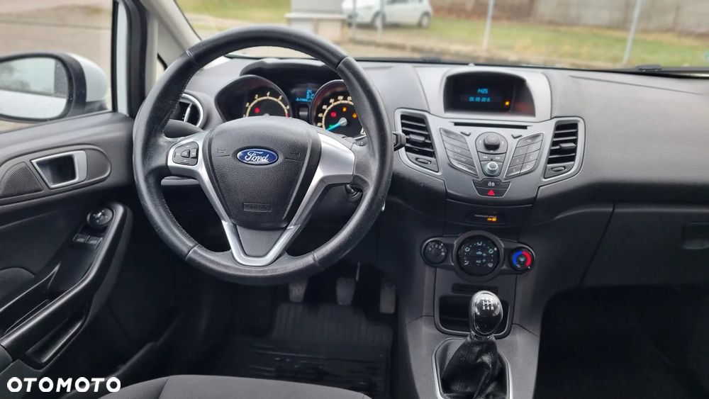 Ford Fiesta 1.25 Trend EU5 - 12