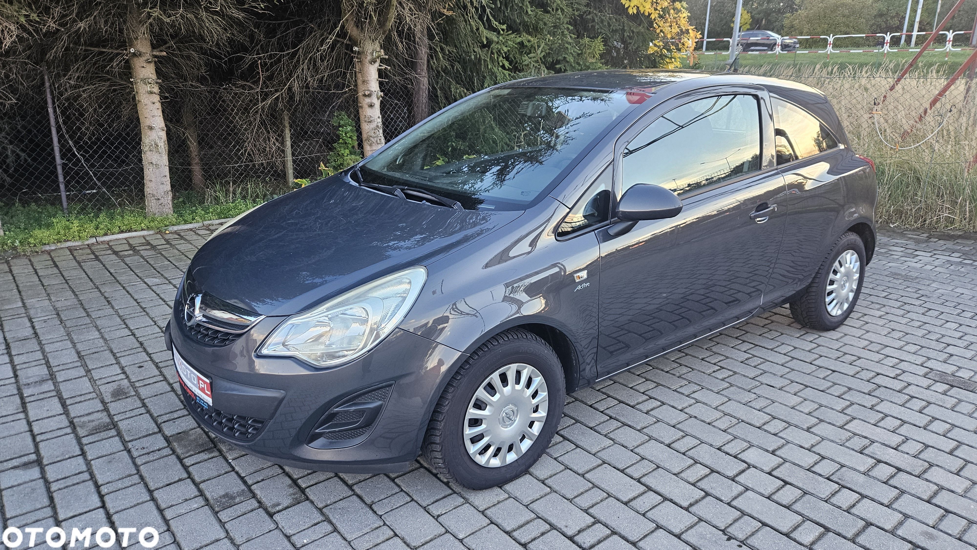 Opel Corsa - 1