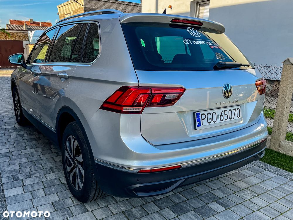 Volkswagen Tiguan - 3