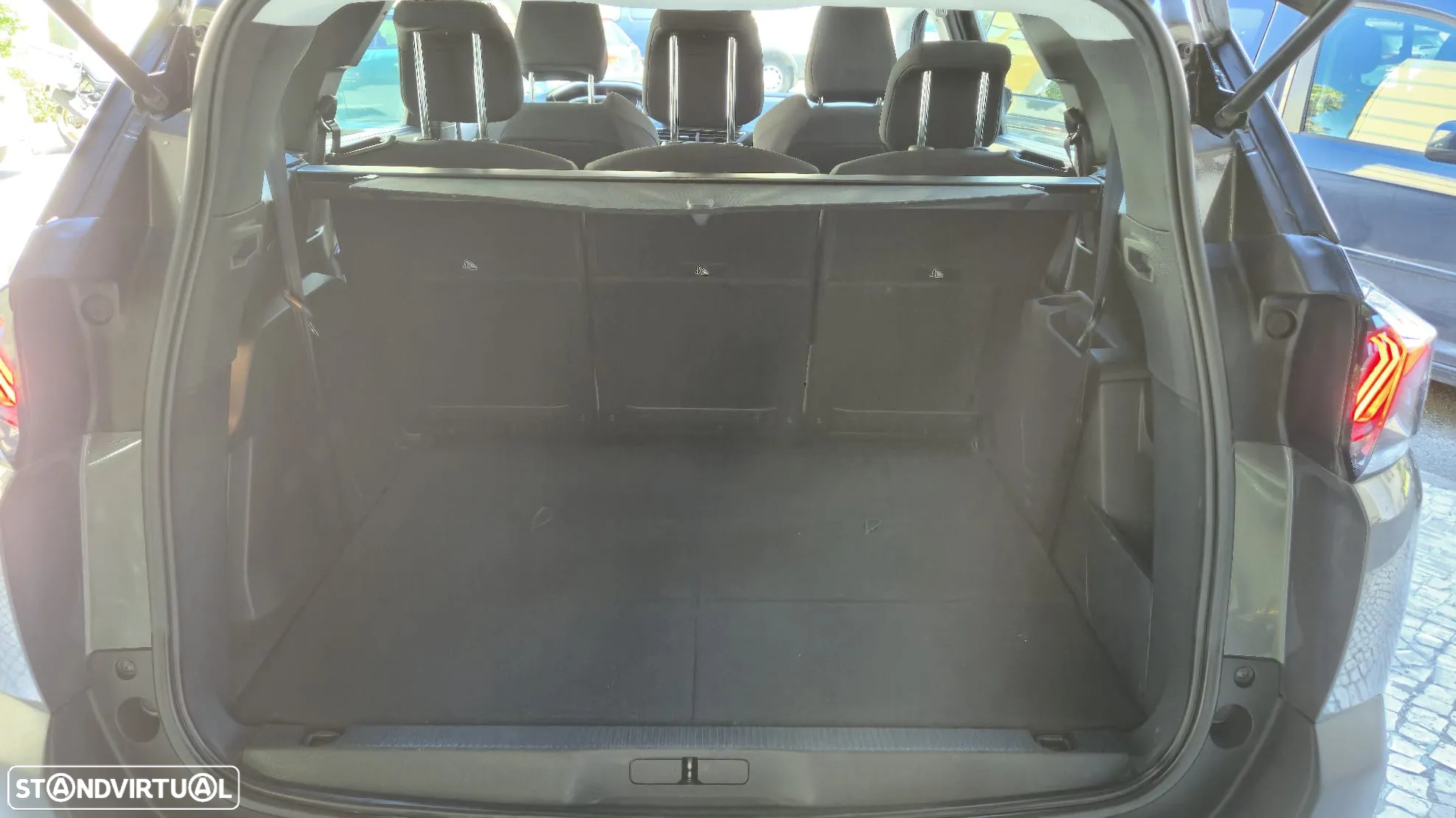 Peugeot 5008 PureTech 130 EAT8 Stop & Start Active - 39