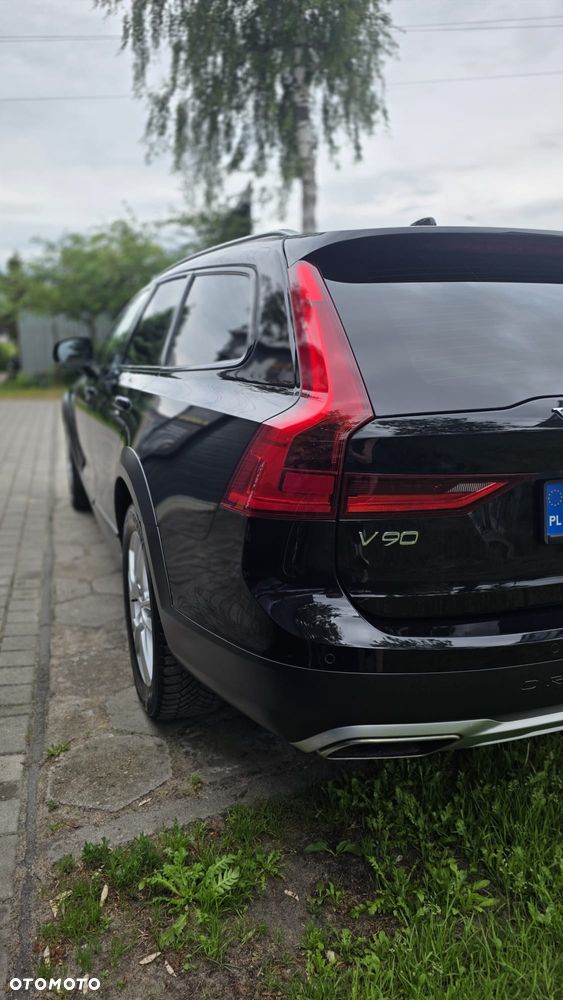 Volvo V90 D5 AWD Momentum - 3