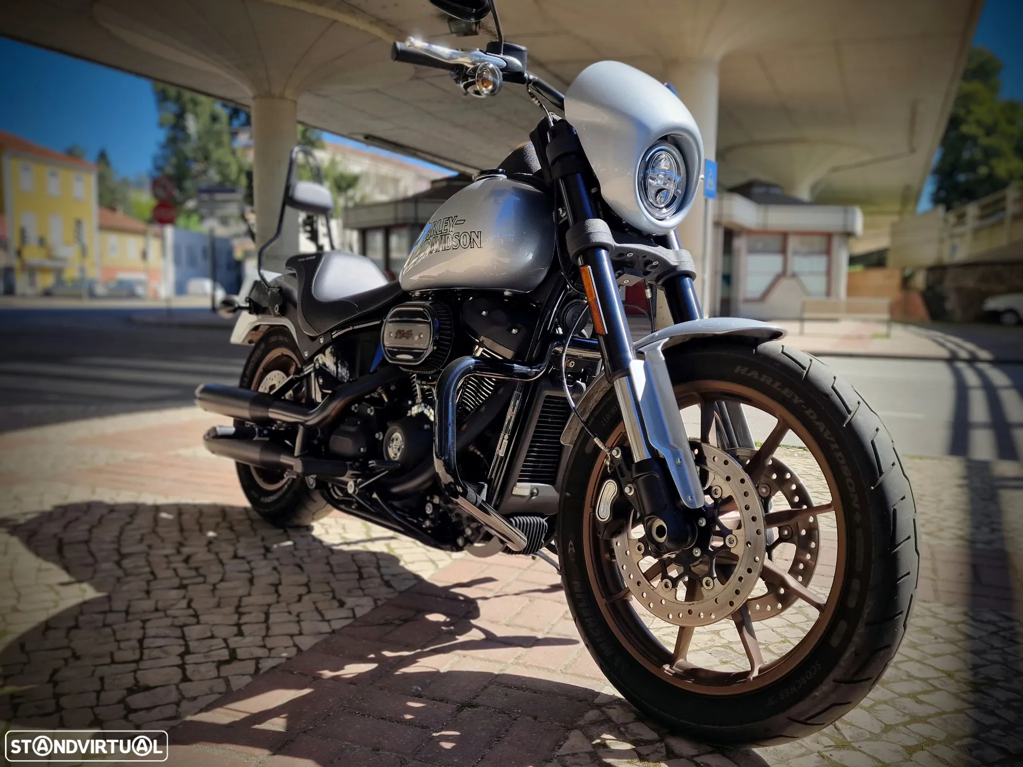 Harley-Davidson FXLR Low Rider S - 6