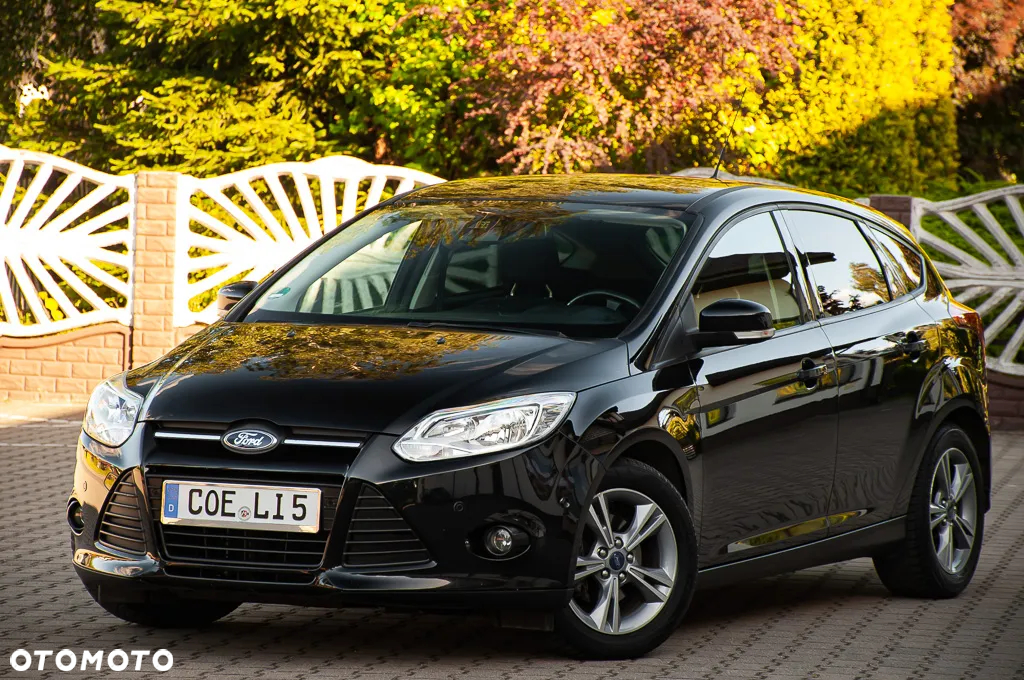 Ford Focus 1.0 EcoBoost Hybrid ACTIVE - 26