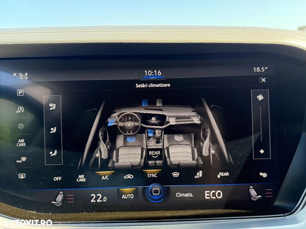 Volkswagen Touareg V6 TDI Elegance - 30