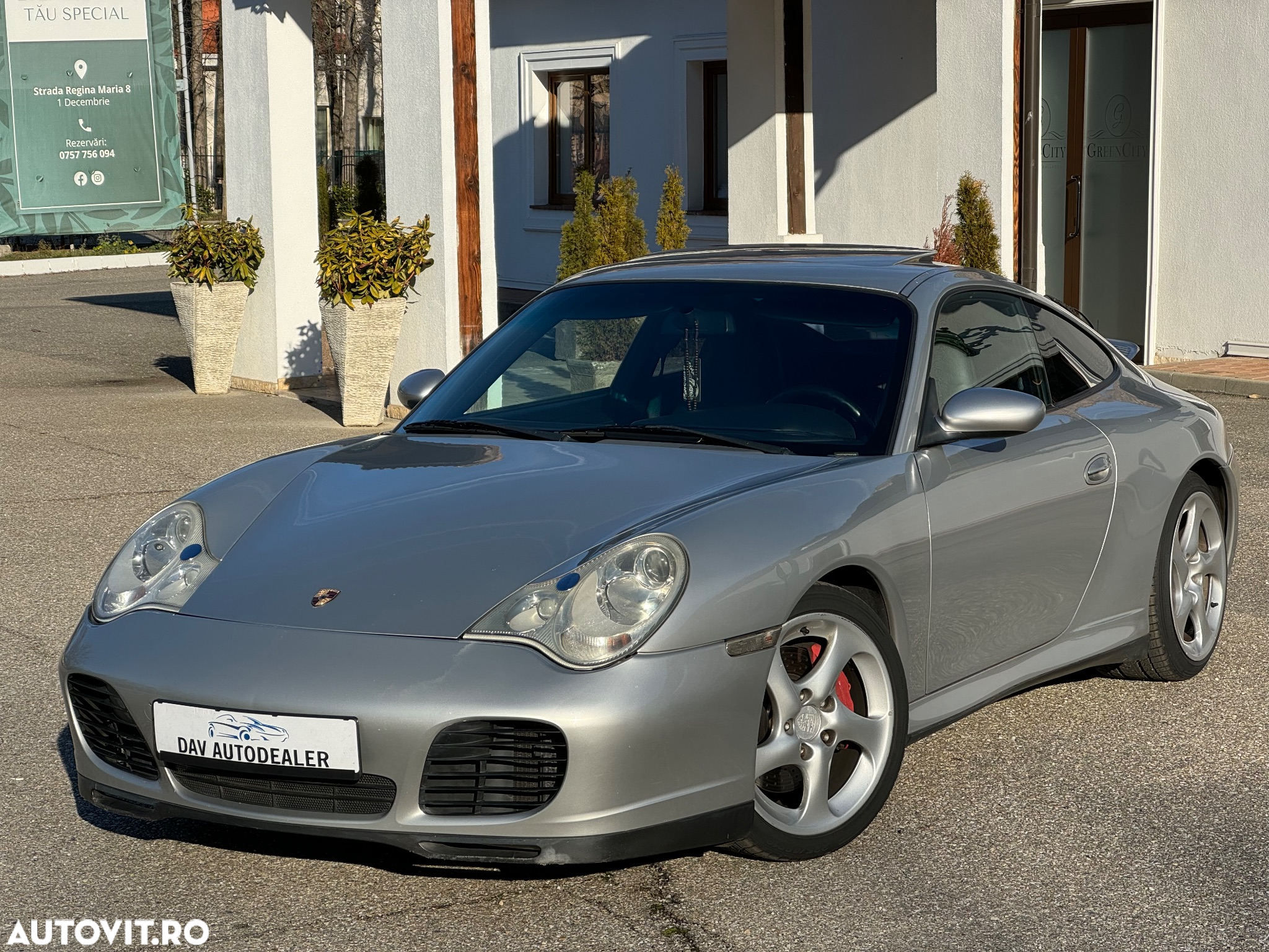 Porsche 911 Carrera 4S - 3