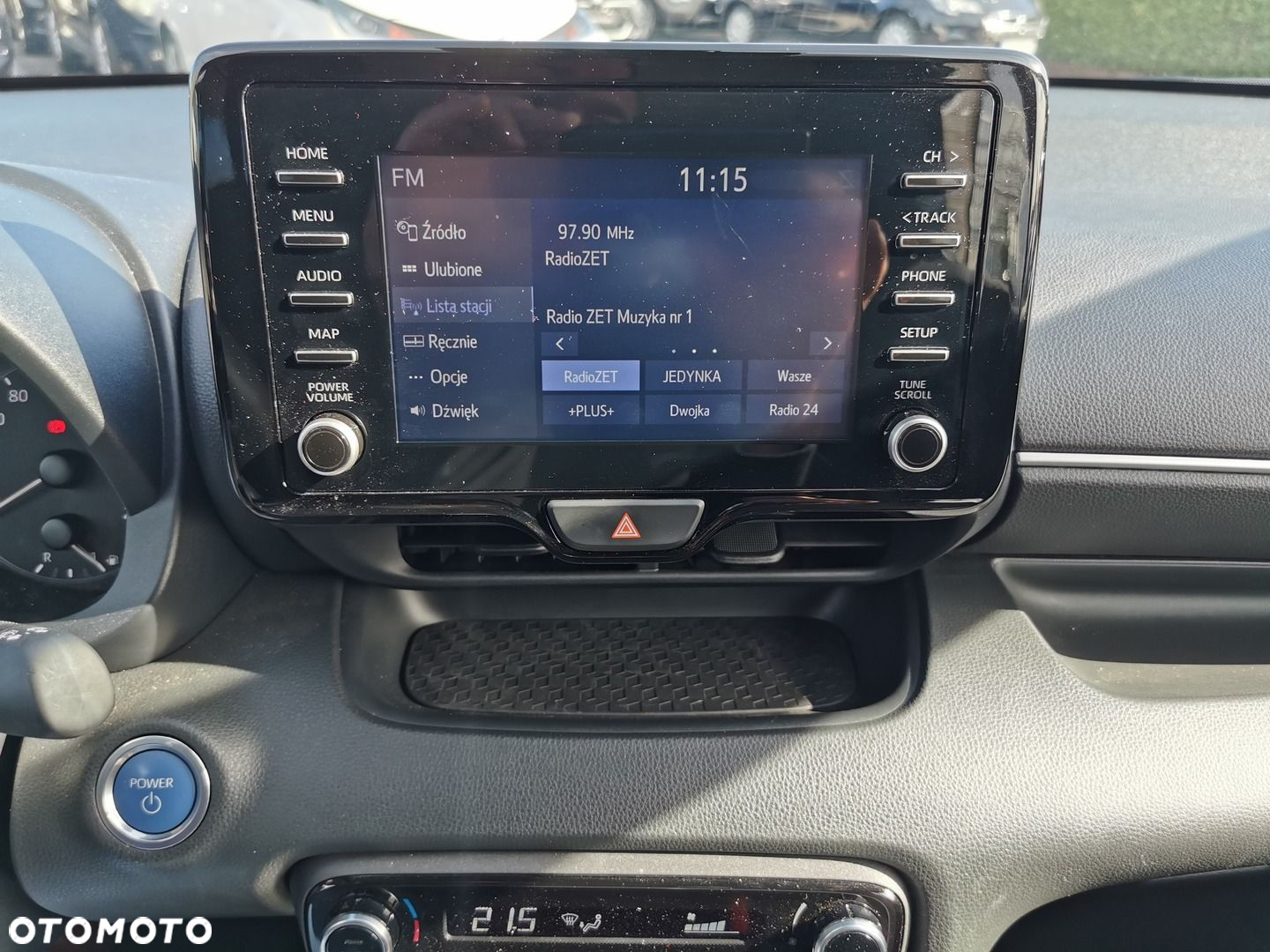 Toyota Yaris Hybrid 1.5 Comfort - 22