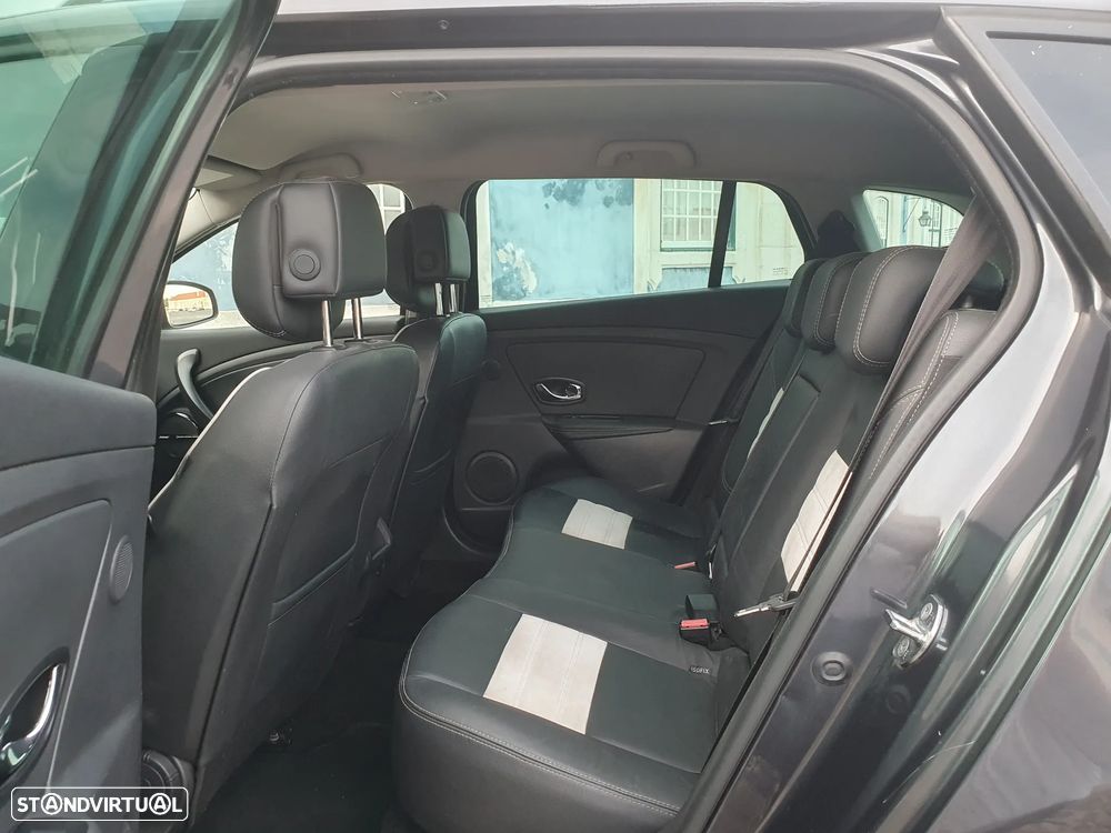 Renault Mégane Sport Tourer 1.6 dCi Bose Edition SS - 34