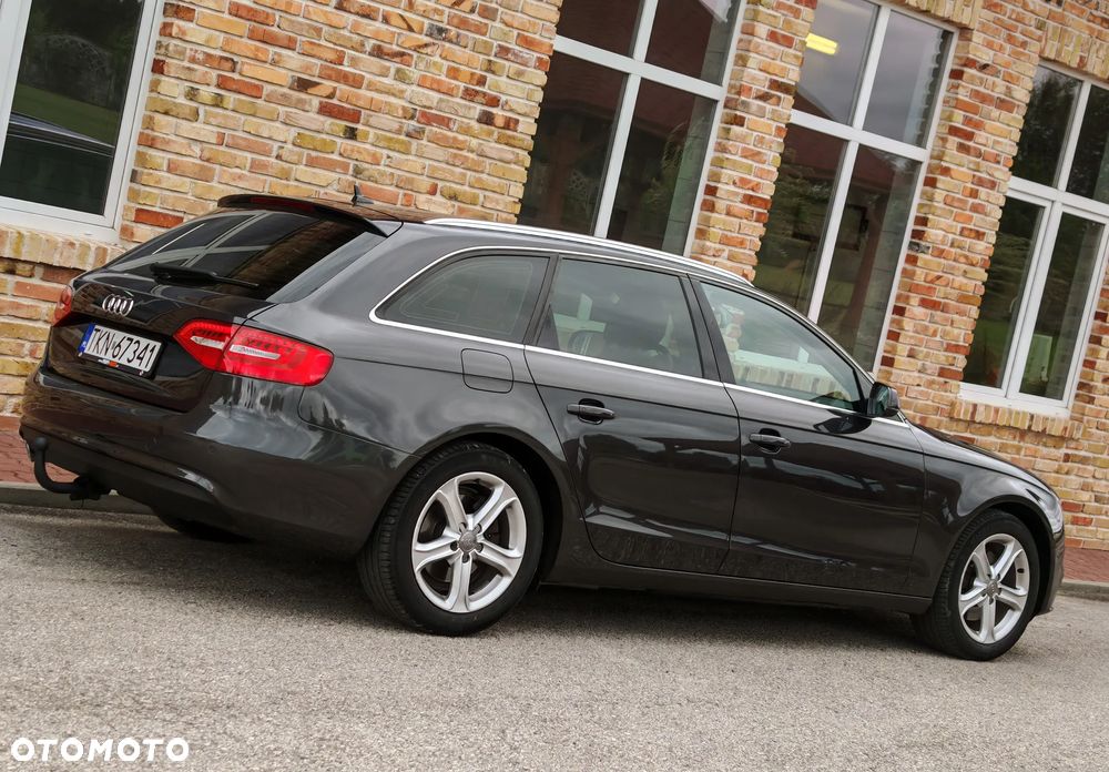 Audi A4 Avant 2.0 TDI DPF Ambiente - 7