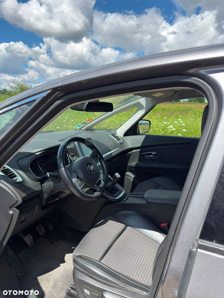 Renault Scenic - 7