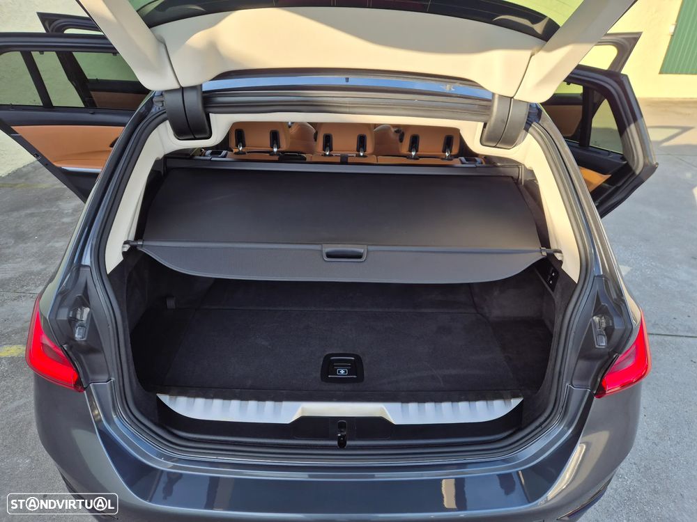 BMW 320 e Touring Line Luxury Auto - 8