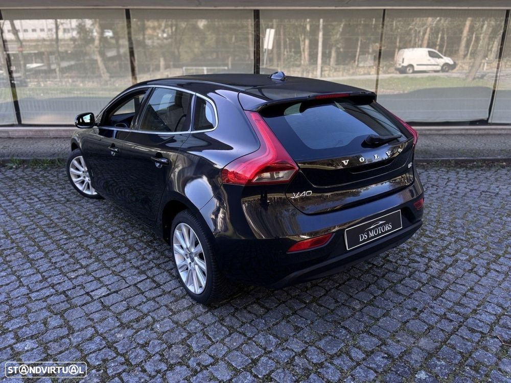 Volvo V40 1.6 D2 Momentum - 6
