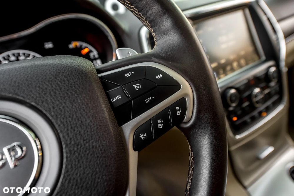 Jeep Grand Cherokee 3.0 CRD Overland - 21