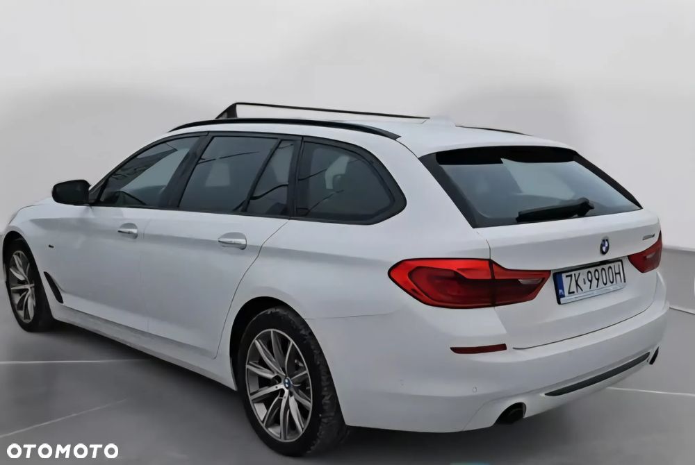 BMW Seria 5 525d Sport Line sport - 7