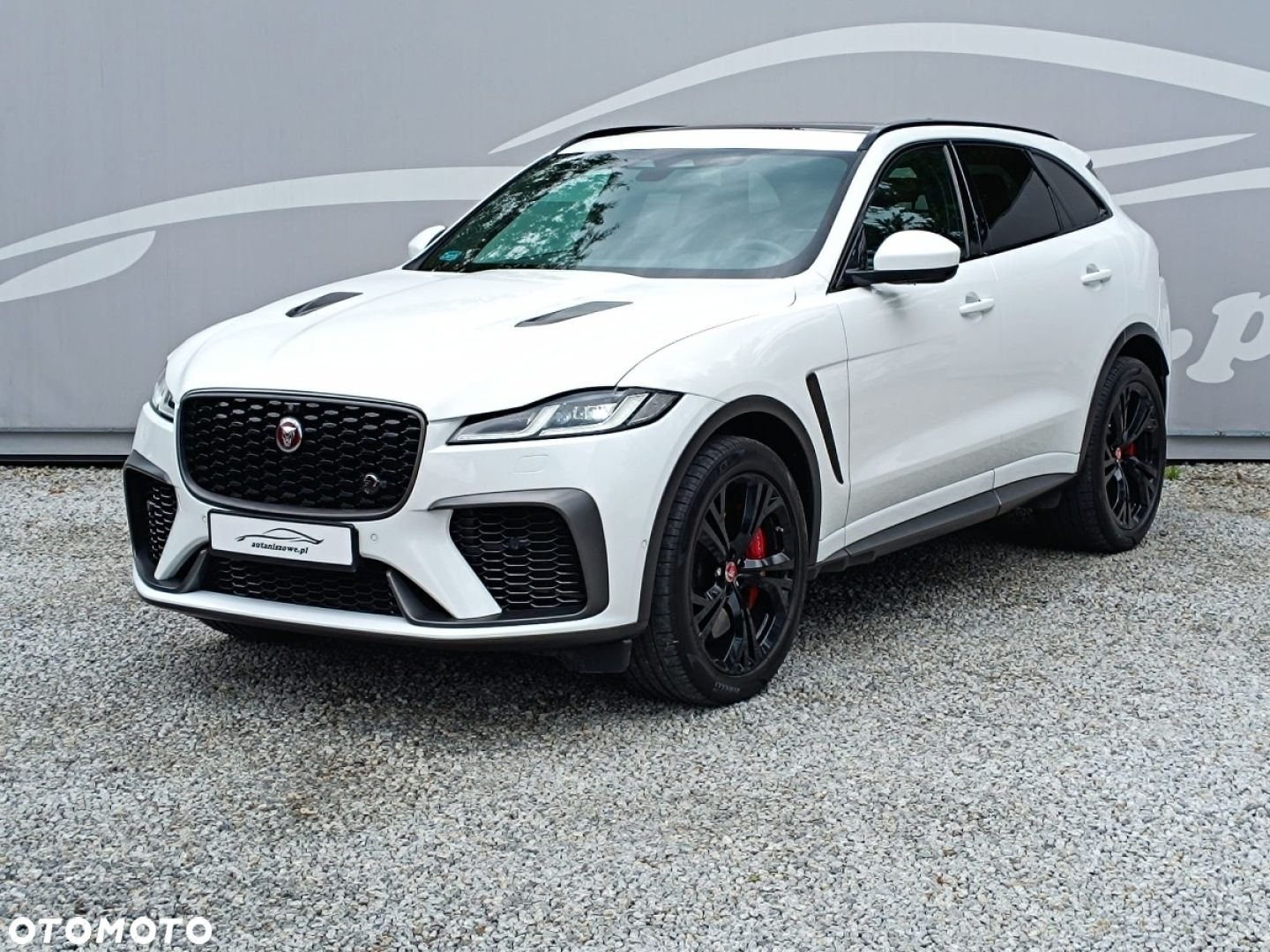 Jaguar F-Pace 5.0 V8 P550 AWD SVR - 11