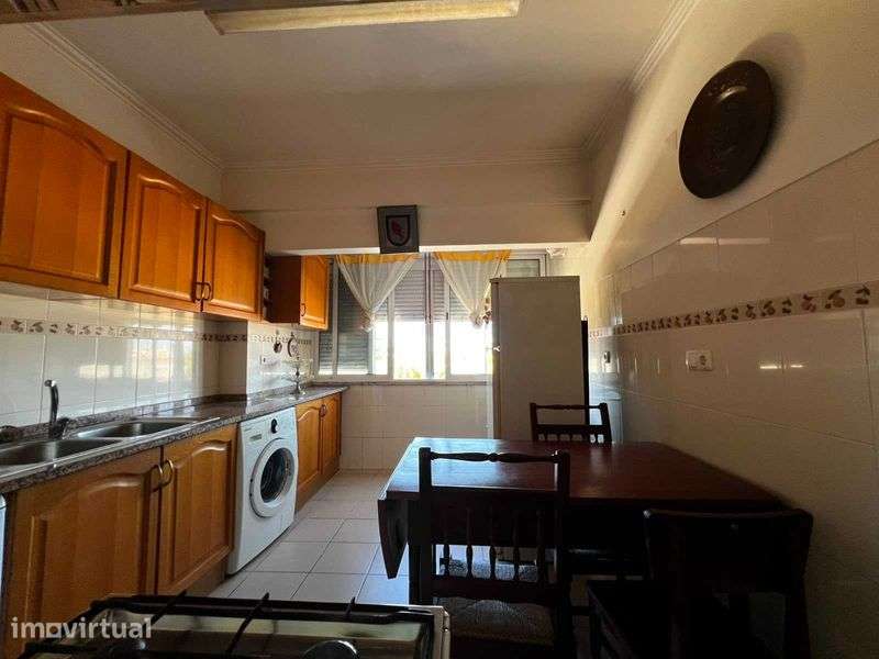 Apartamento T3 na Portela com Garagem - Grande imagem: 5/12