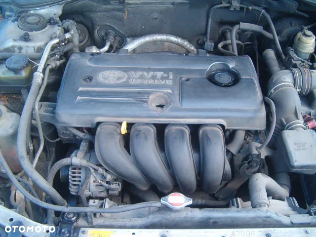 Toyota Avensis 1.8 VVT-i Terra Plus - 5