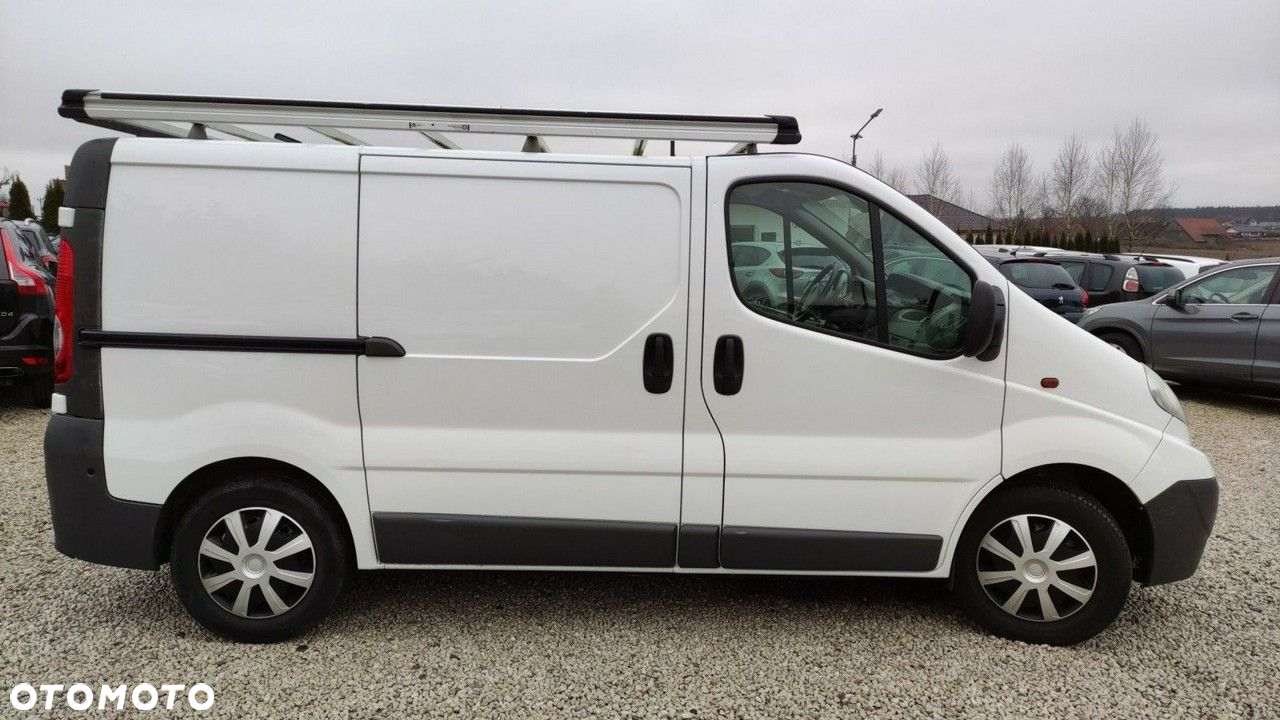 Opel Vivaro - 6