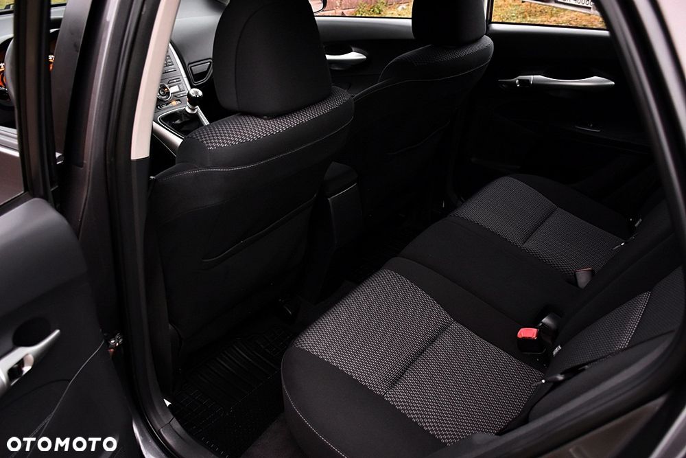 Toyota Auris 1.6 Edition - 33