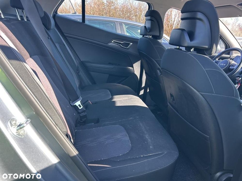 Kia Sportage 1.6 T-GDI MHEV Business Line 4WD DCT - 3