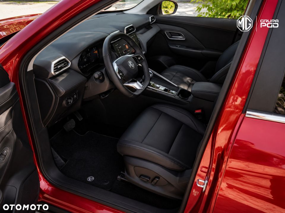 MG ZS Hybrid+ - 17