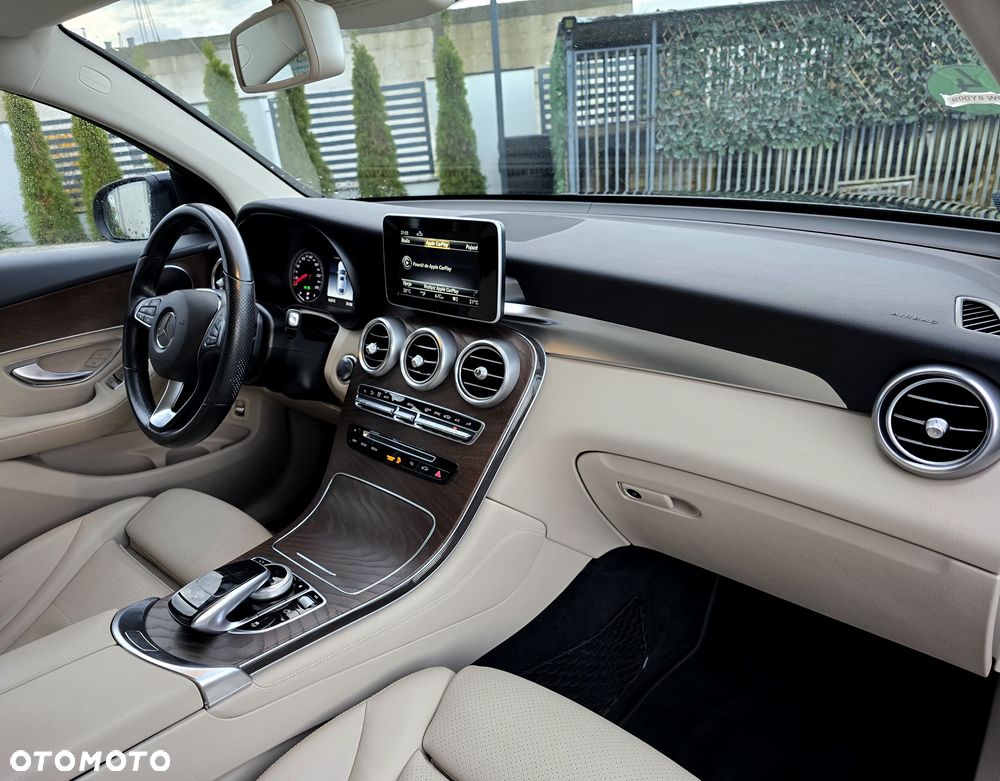 Mercedes-Benz GLC Coupe 250 4-Matic - 29