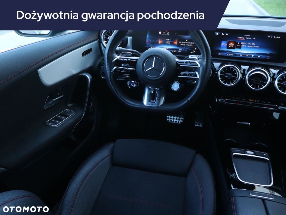 Mercedes-Benz CLA - 9