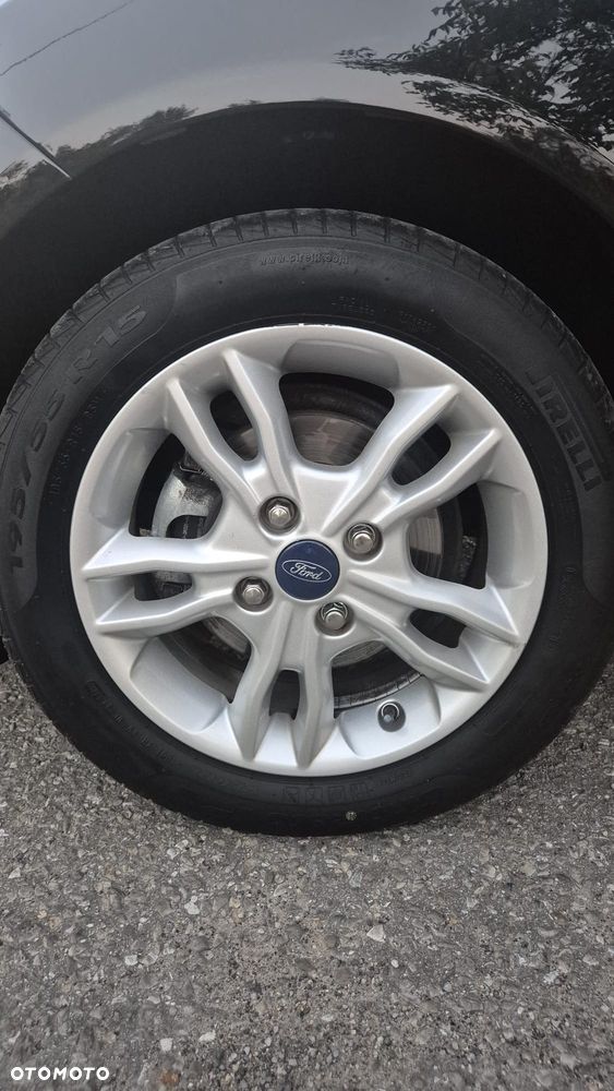 Ford Fiesta 1.25 Titanium EU5 - 16