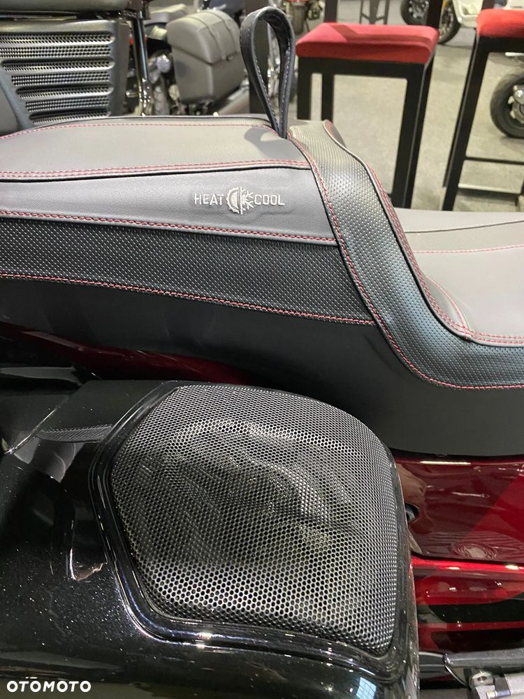 Indian Roadmaster - 7