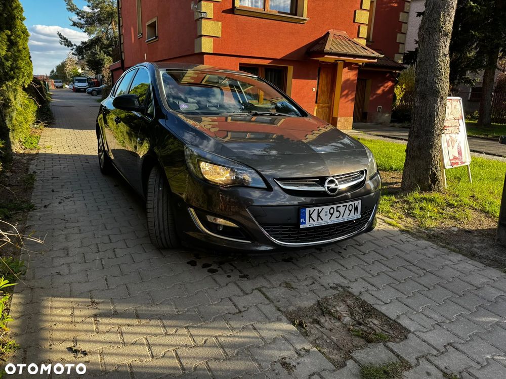 Opel Astra 1.4 Turbo Cosmo - 3