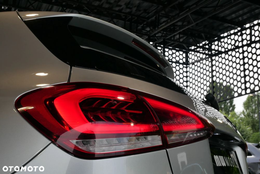 Mercedes-Benz Klasa A 250 4-Matic AMG Line 7G-DCT - 38