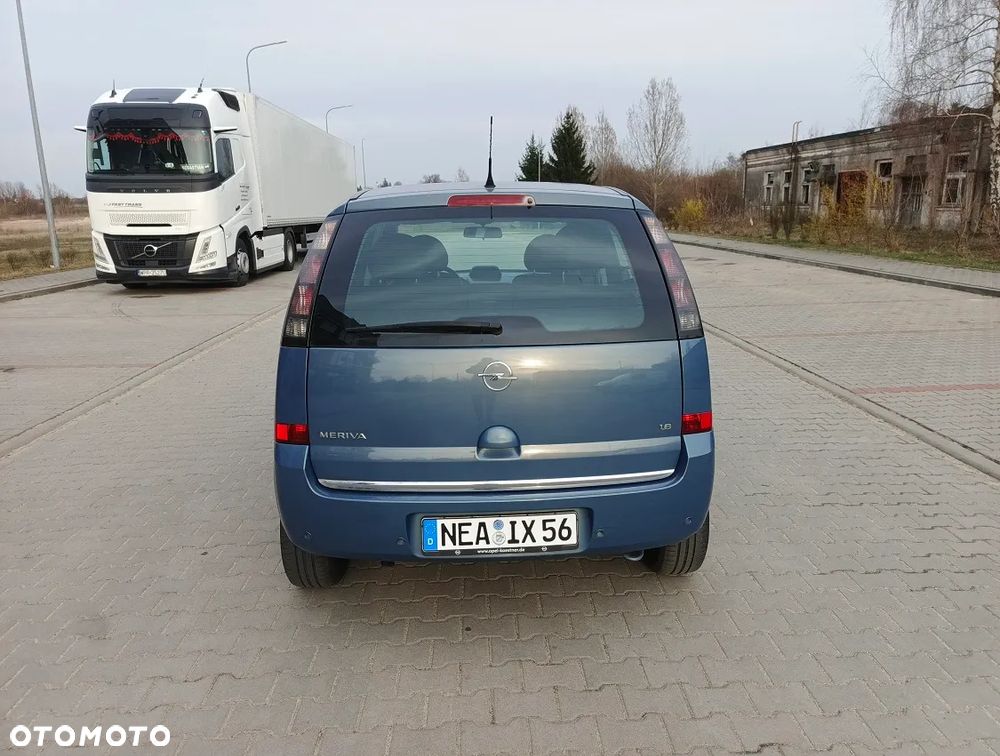 Opel Meriva 1.6 16V Innovation - 10