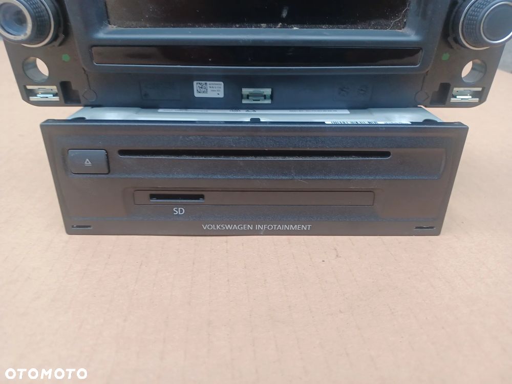 EKRAN CZYTNIK  SD GOLF VII 3Q00358Q9A  3G0919605 - 6