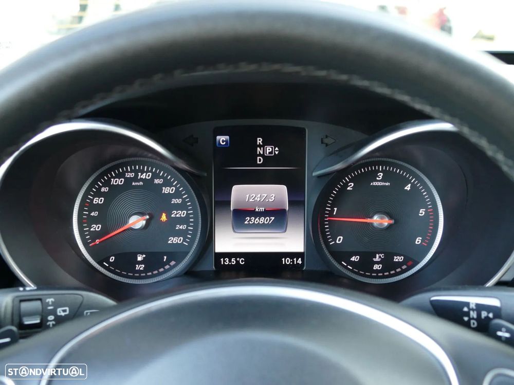 Mercedes-Benz C 220 d Avantgarde Aut. - 32