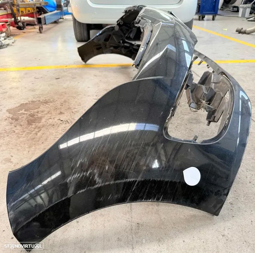 PARACHOQUES DIANTEIRO RENAULT MEGANE III - 2