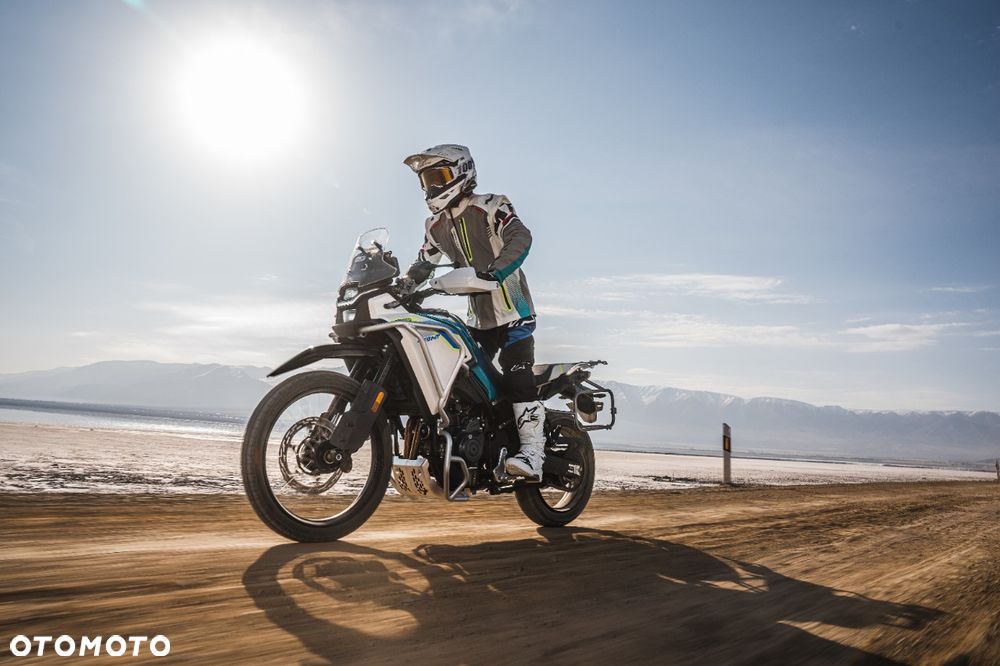 CFMoto 450MT - 2