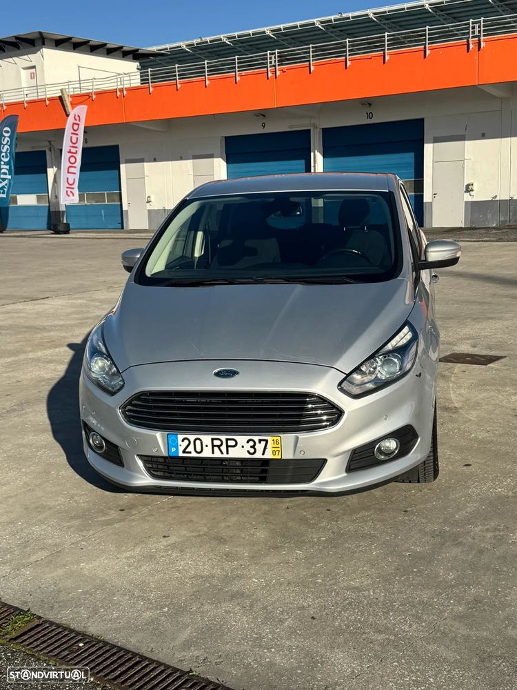 Ford S-Max 2.0 TDCi Titanium - 23
