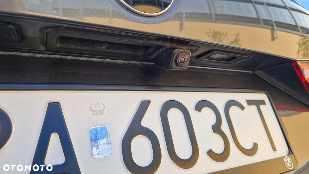 BMW Seria 1 120i - 13