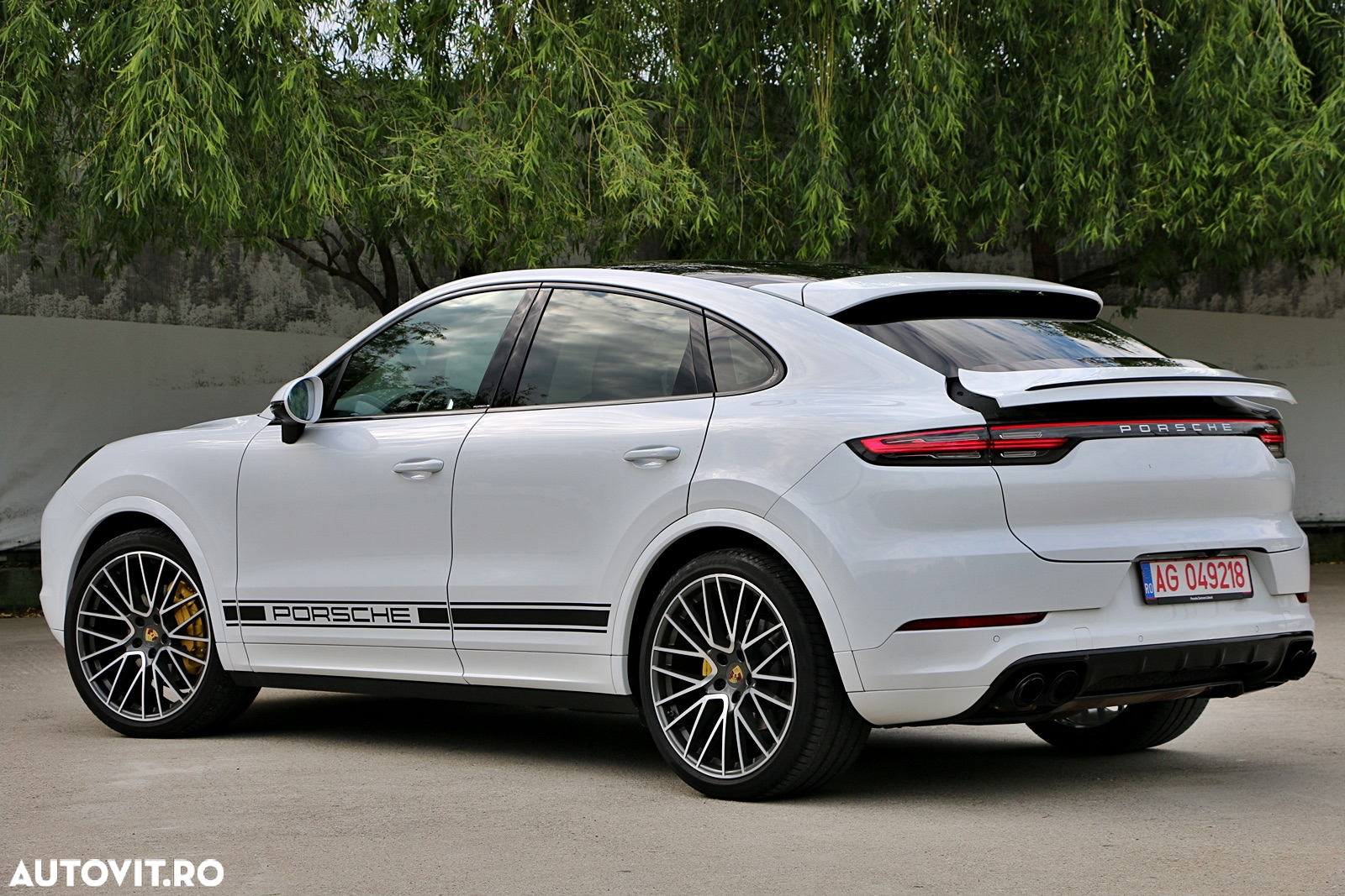 Porsche Cayenne Coupe - 24